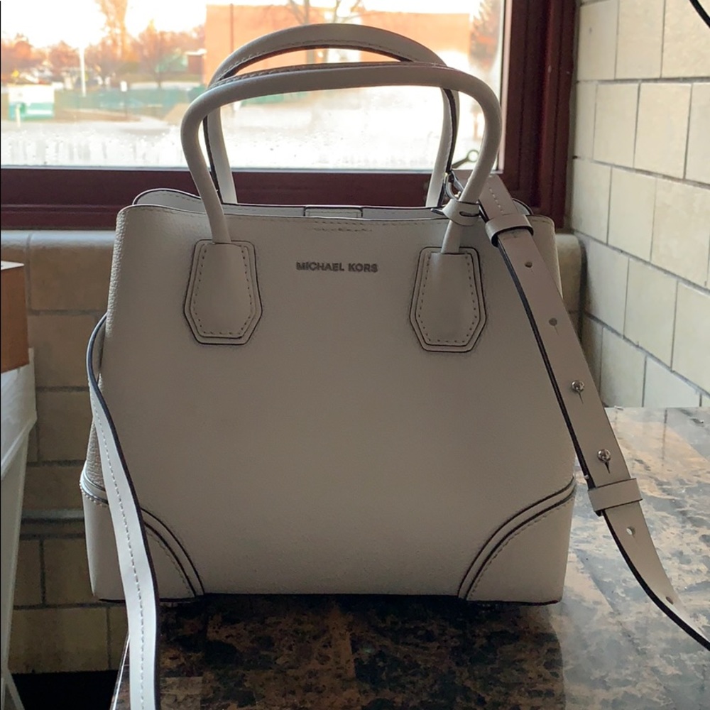 Small White leather Michael Kors satchel